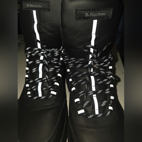 Dr. Martens Combs Tech Waterproof Boots Size 10M - Picture 6 of 8